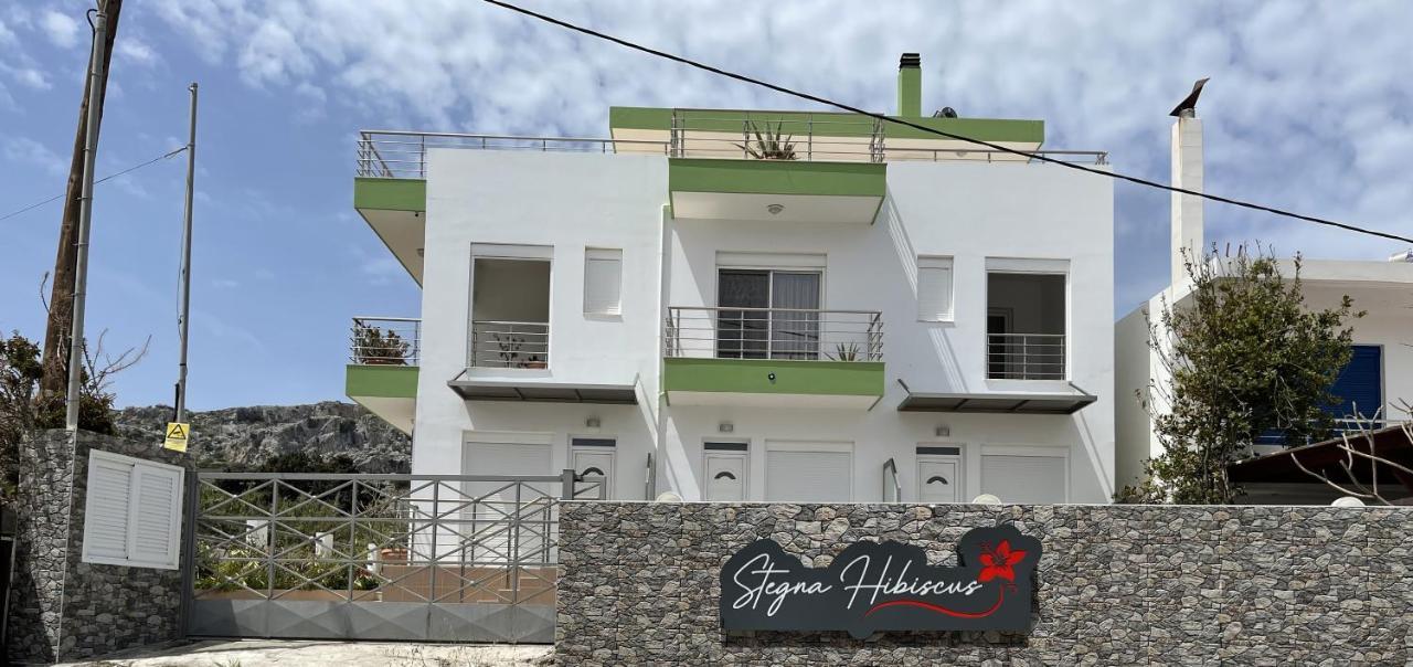 Red Hibiscus Stegna Archangelos (Rhodes) Exterior foto
